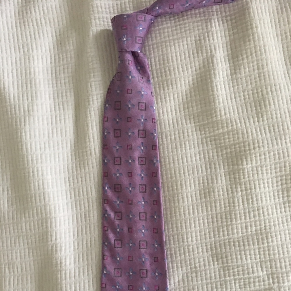 Nicole Miller Tie